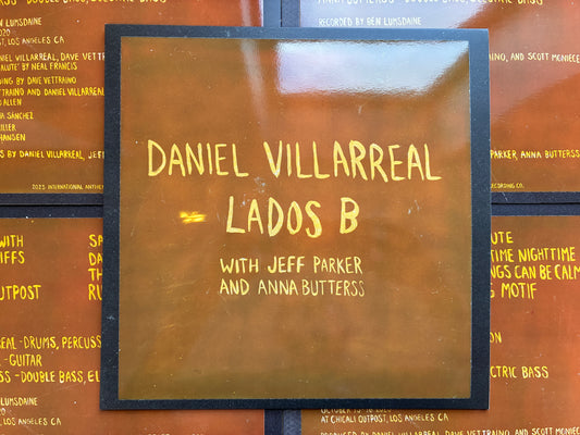 Lados B front cover [Vinyl]
